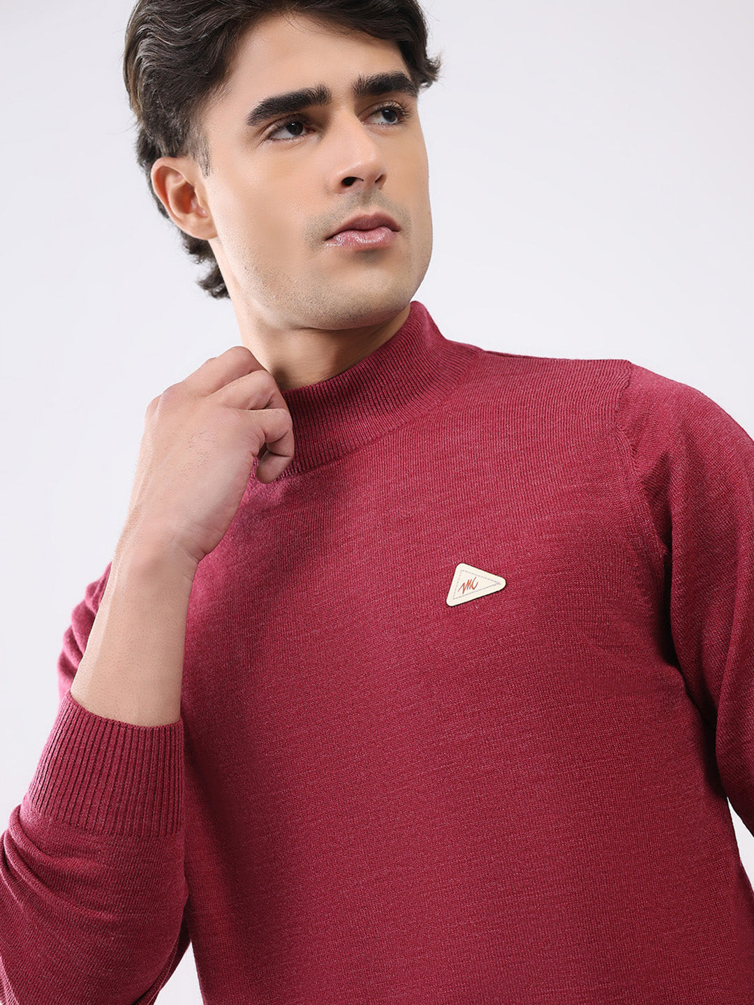 Men Brown Solid T Neck Full Sleeve Pullover