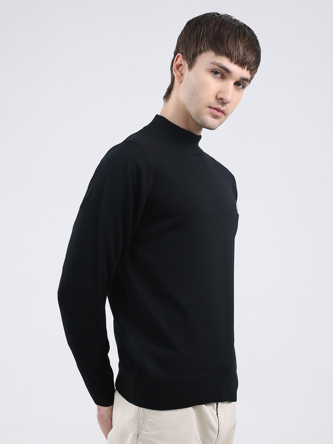 Men Black Solid Turtle Neck Full Sleeve Pullover