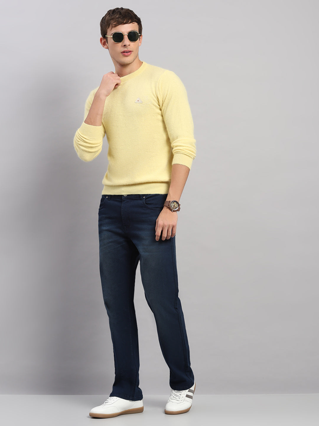Men Golden Yellow Solid Round Neck Full Sleeve Pullover
