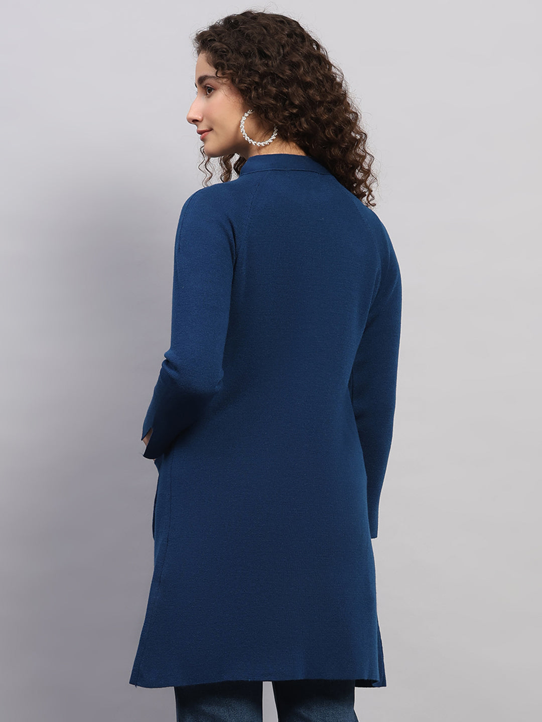 Women Blue Solid Round Neck Full Sleeve Cardigan