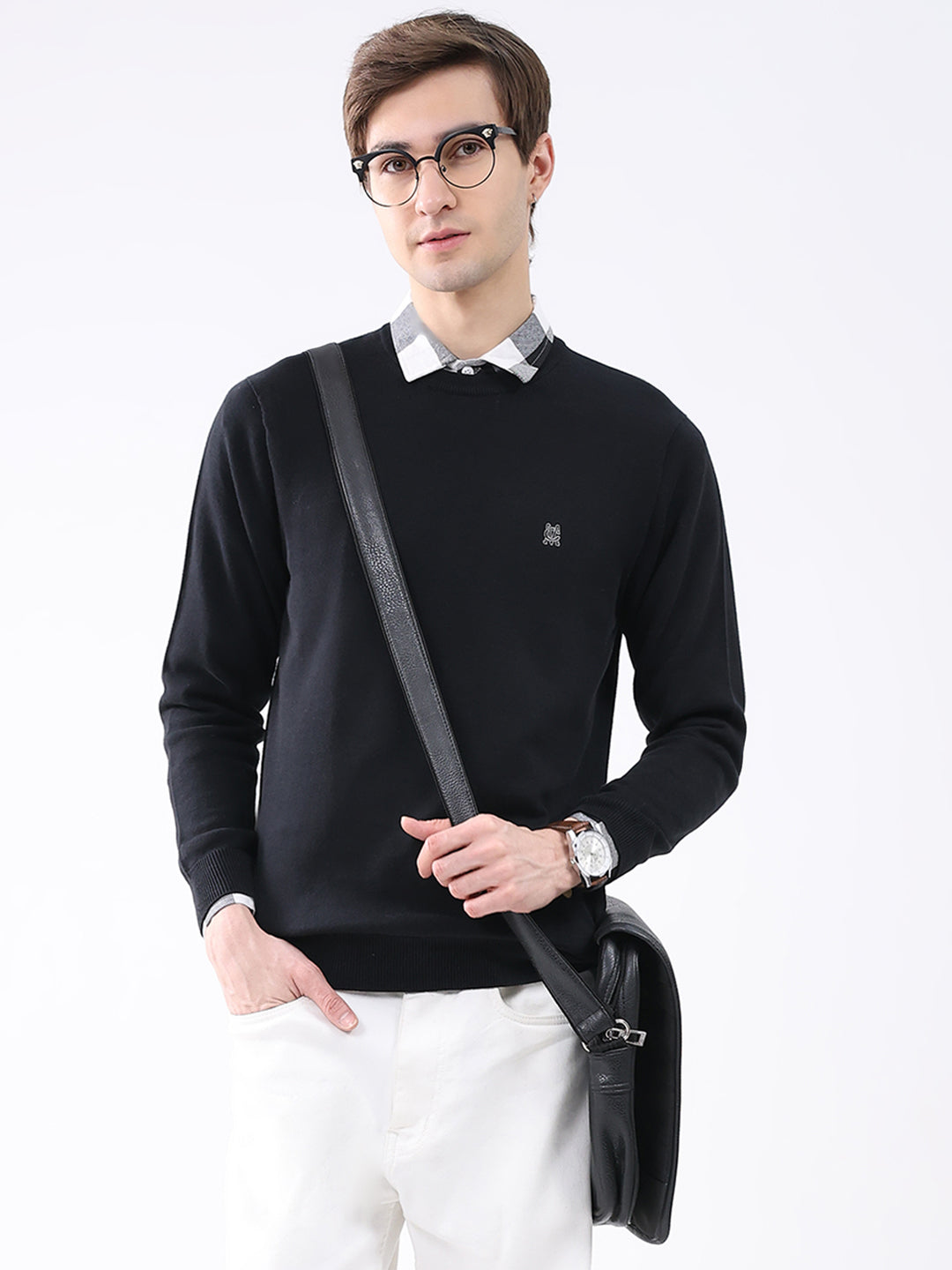 Men Black Solid Round Neck Full Sleeve Pullover