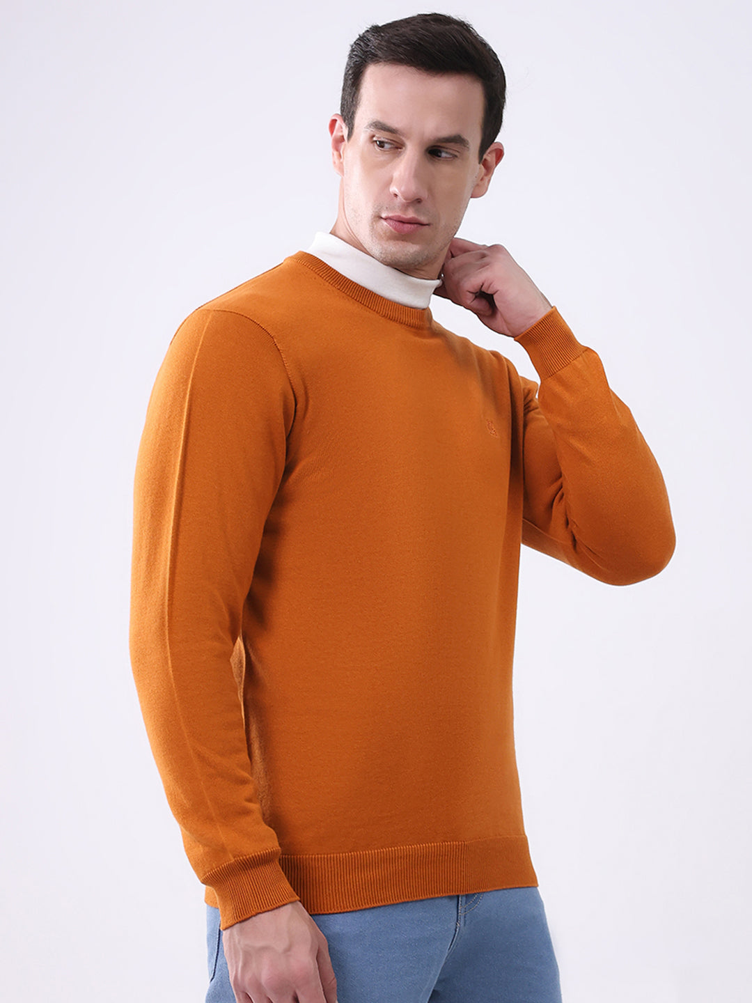 Men Mustard Solid Round Neck Full Sleeve Pullover