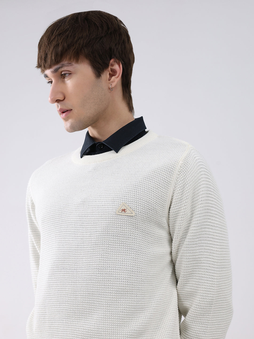 Men White Solid Round Neck Full Sleeve Pullover