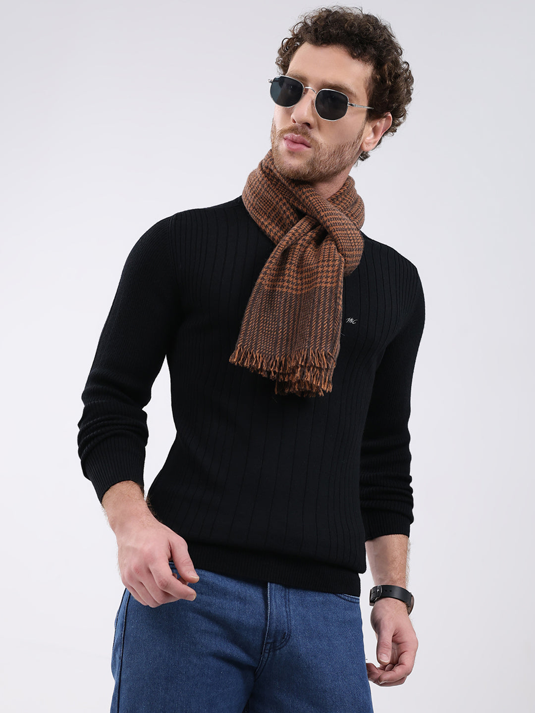 Men Black Solid Mock Neck Full Sleeve Pullover