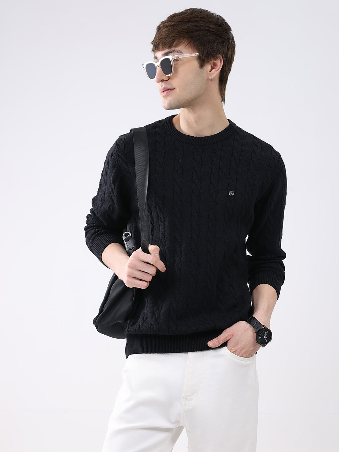 Men Black Solid Round Neck Full Sleeve Pullover