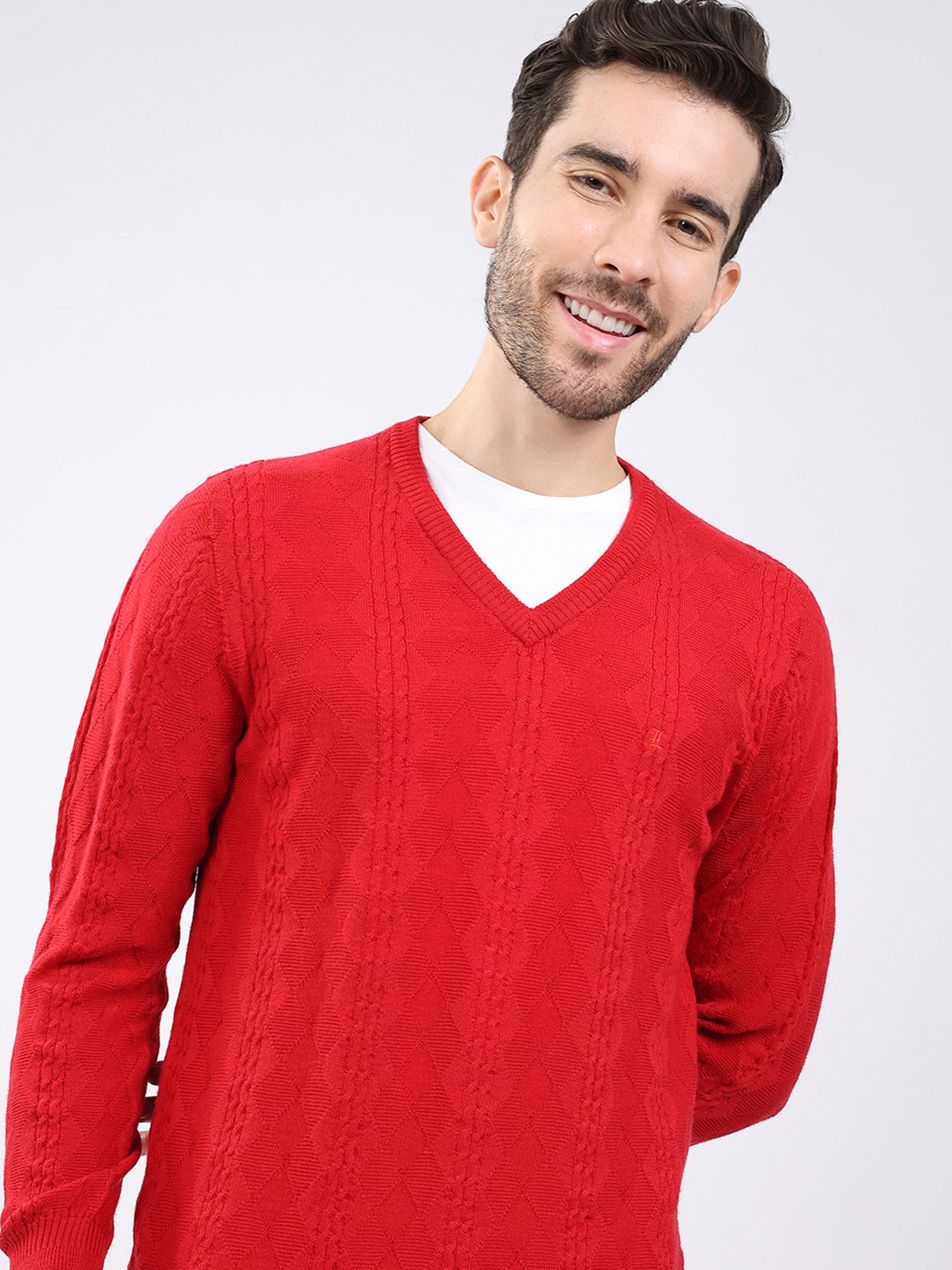 Luxuria Men Red Self Design V Neck Full Sleeve Pullover