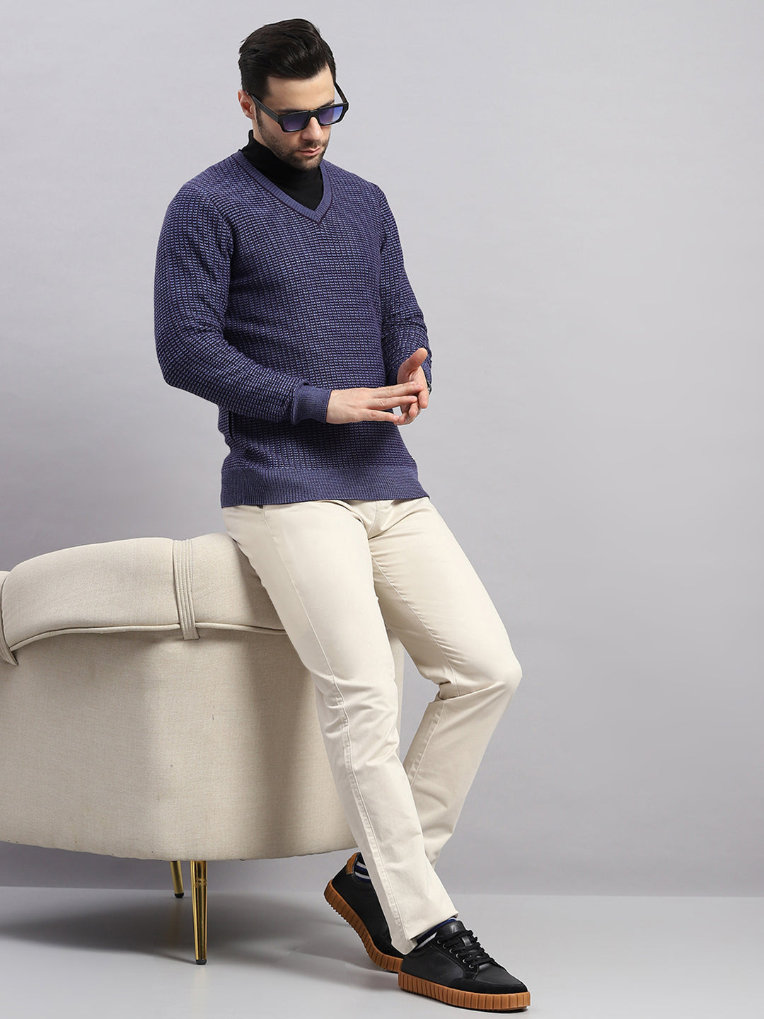 Luxuria Men Blue Printed V Neck Full Sleeve Pullover