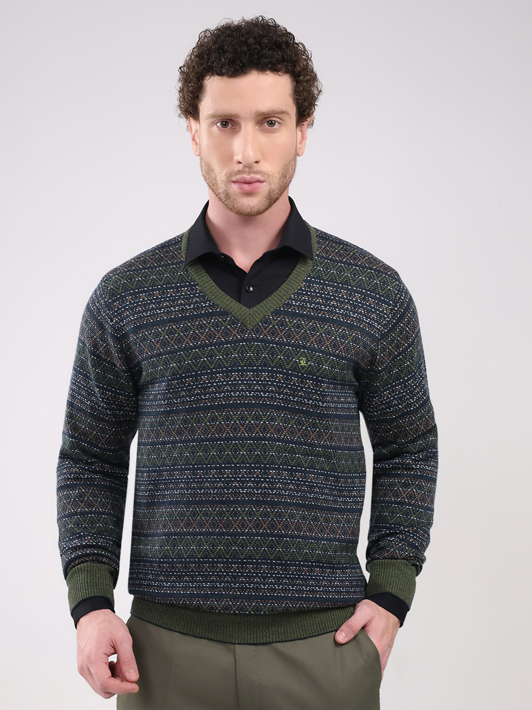 Luxuria Men Green Printed V Neck Full Sleeve Pullover