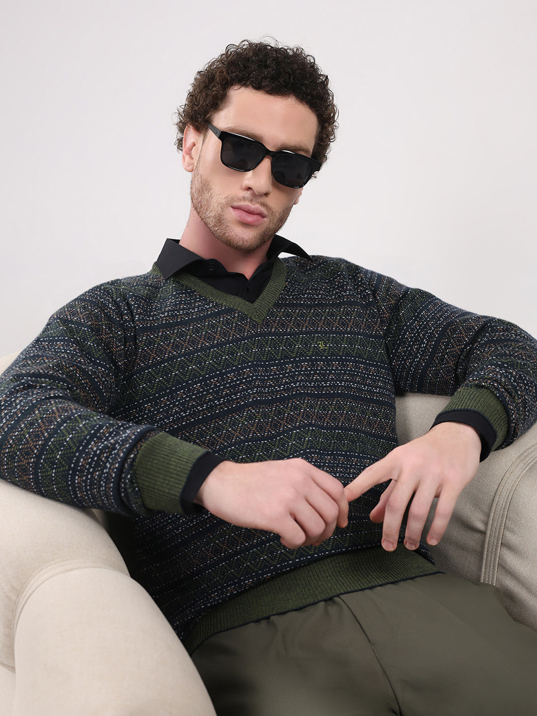 Luxuria Men Green Printed V Neck Full Sleeve Pullover