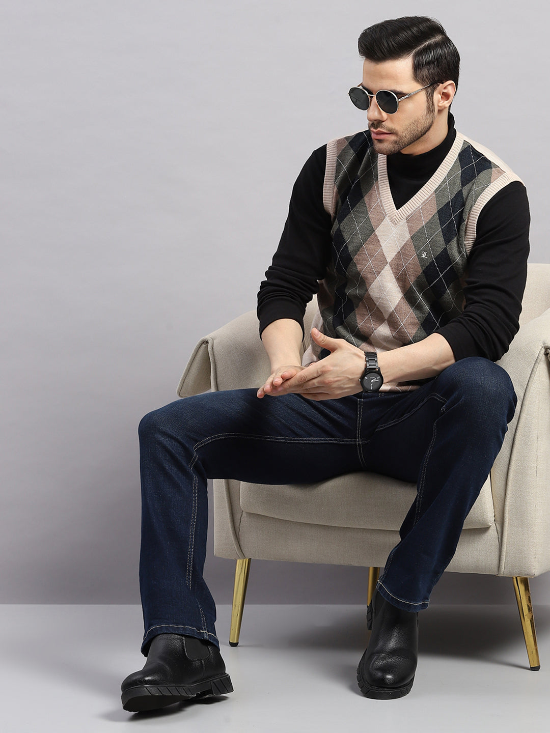 Luxuria Men Beige Printed V Neck Sleeveless Sweater