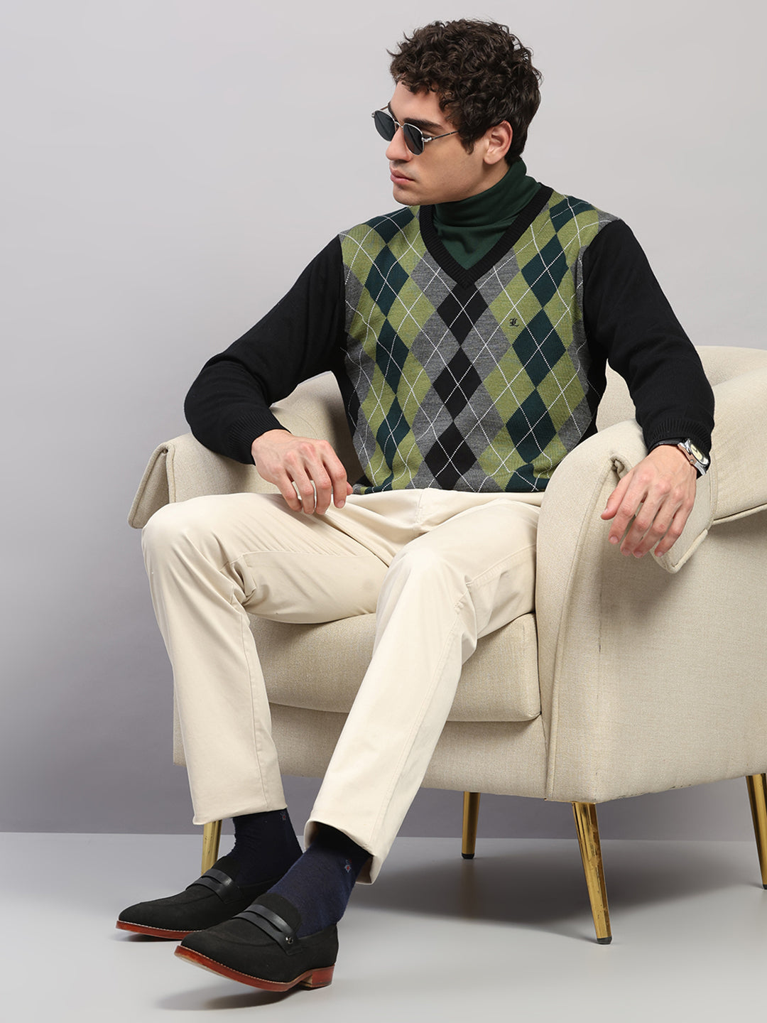 Luxuria Men Black Printed V Neck Full Sleeve Pullover