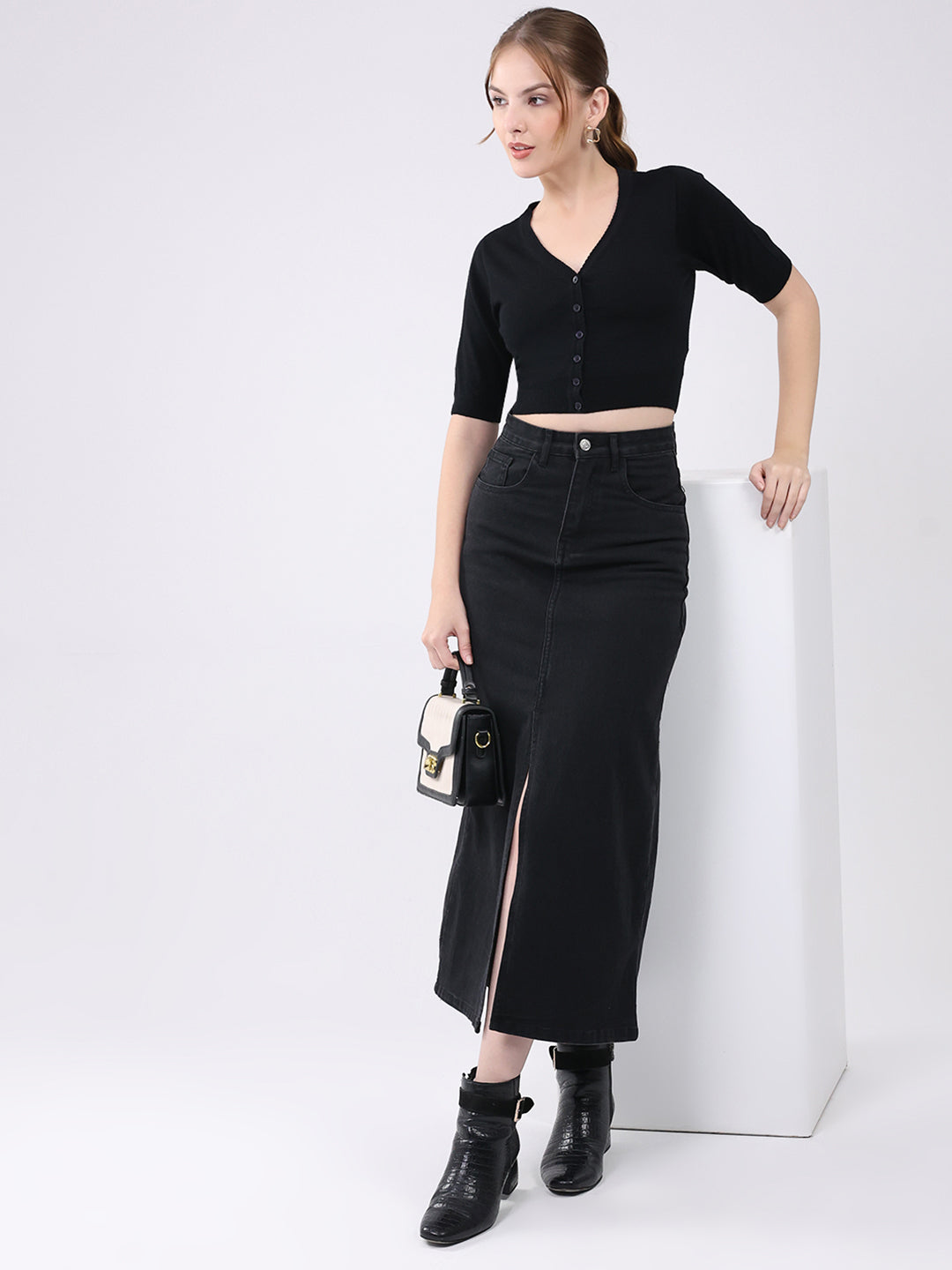 Women Black Solid Front Open Half Sleeve Cardigan