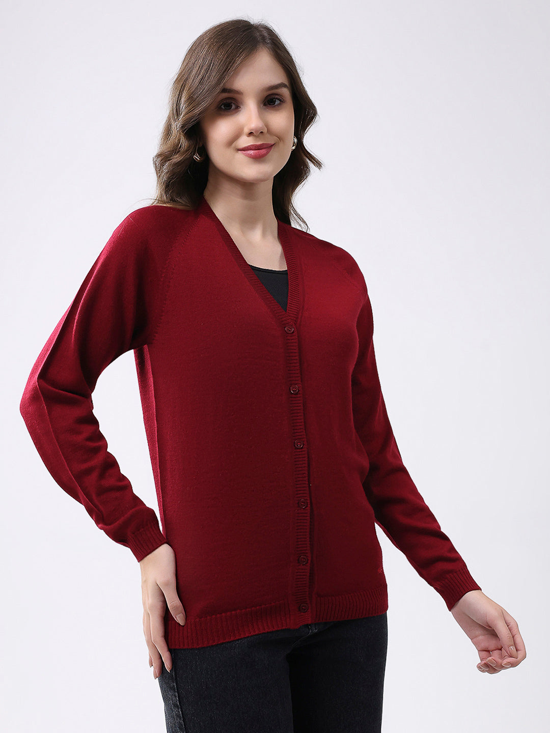 Women Maroon Solid V Neck Full Sleeve Cardigan