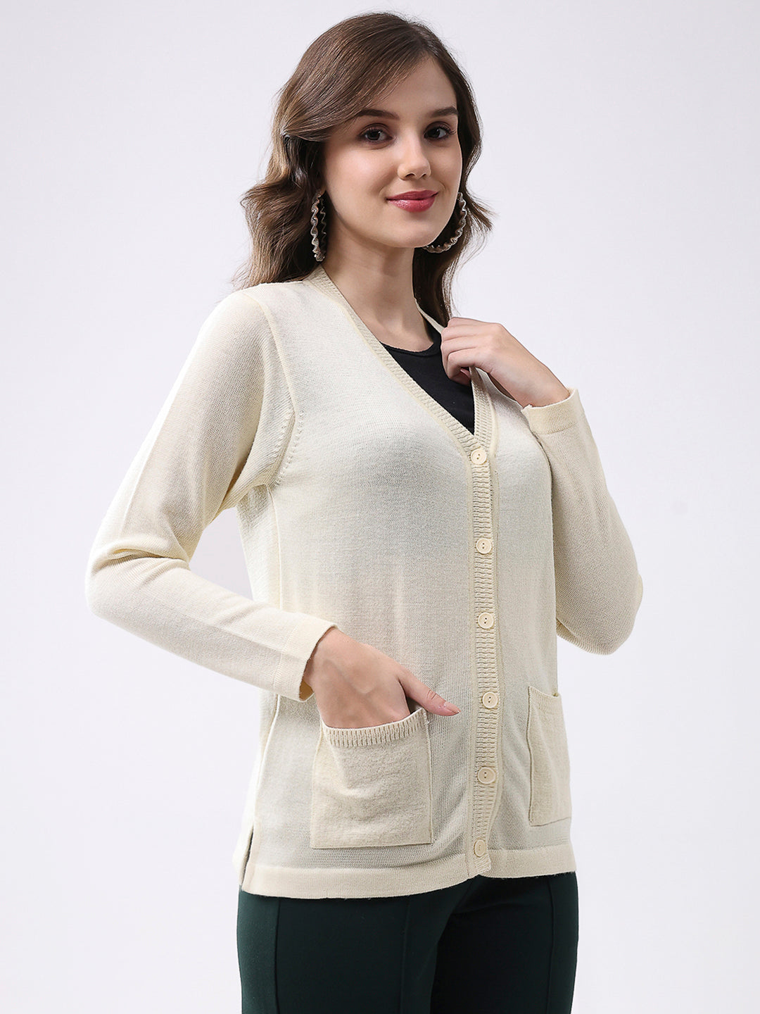 Women Off White Solid V Neck Full Sleeve Cardigan