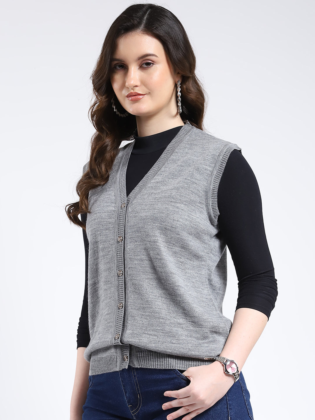 Women Grey Solid V Neck Sleeveless Cardigan