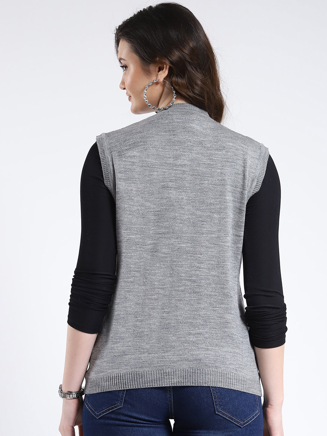 Women Grey Solid V Neck Sleeveless Cardigan