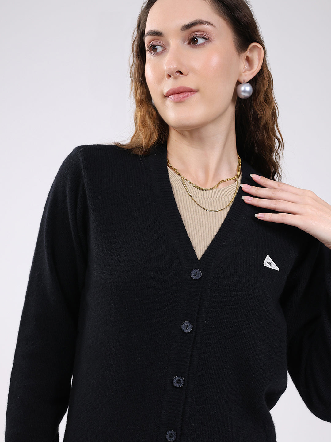 Women Black Solid V Neck Full Sleeve Cardigan