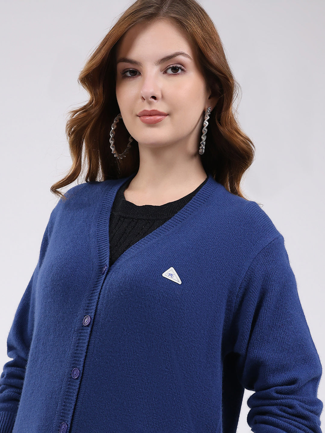 Women Blue Solid V Neck Full Sleeve Cardigan