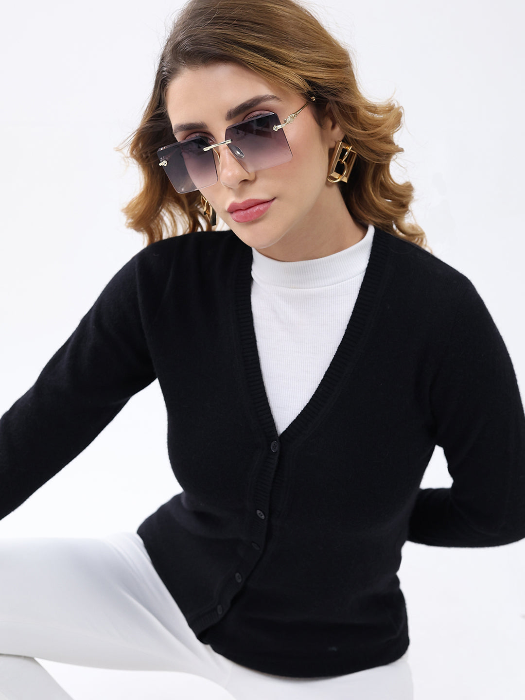 Women Black Solid V Neck Full Sleeve Cardigan