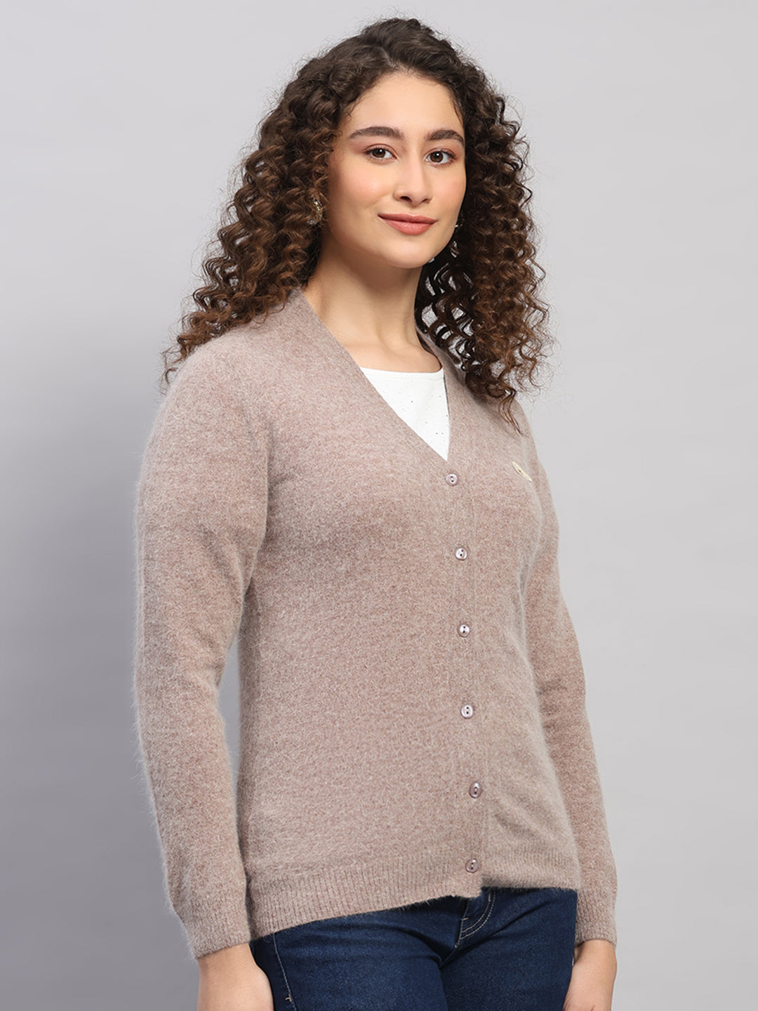 Women Beige Solid V Neck Full Sleeve Cardigan