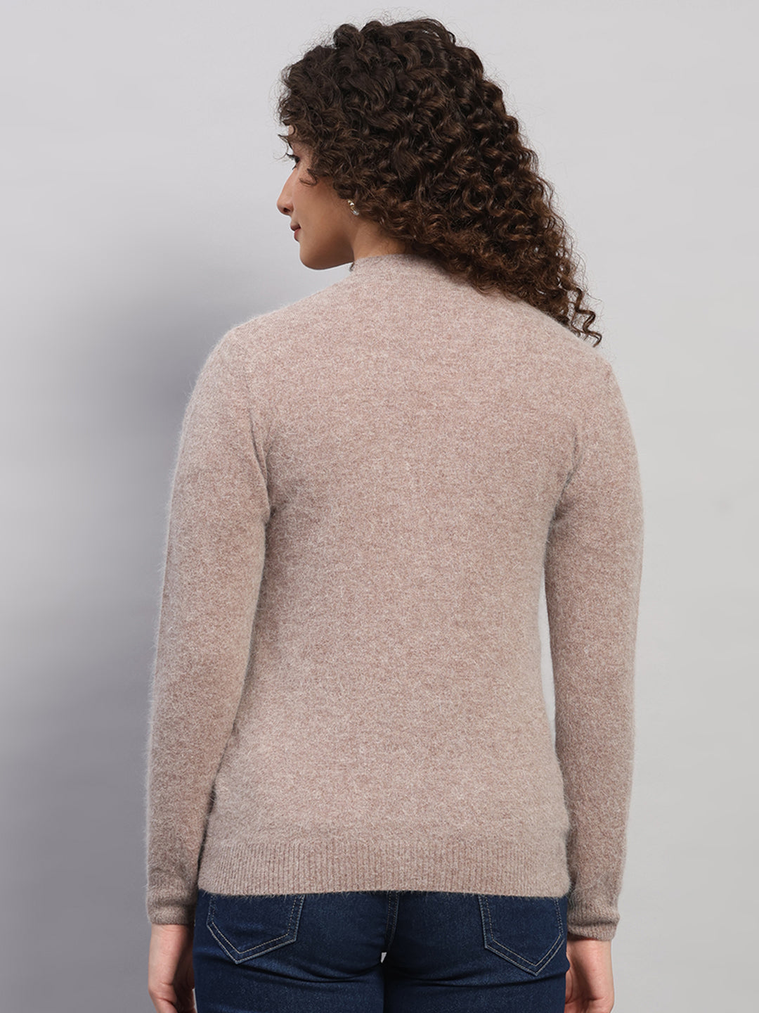 Women Beige Solid V Neck Full Sleeve Cardigan