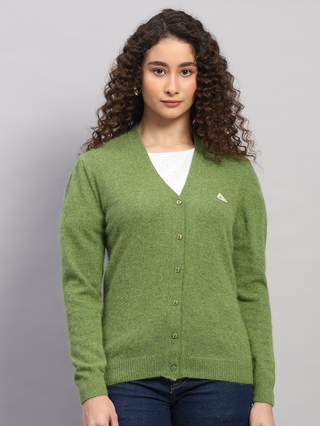 Women Green Solid V Neck Full Sleeve Cardigan