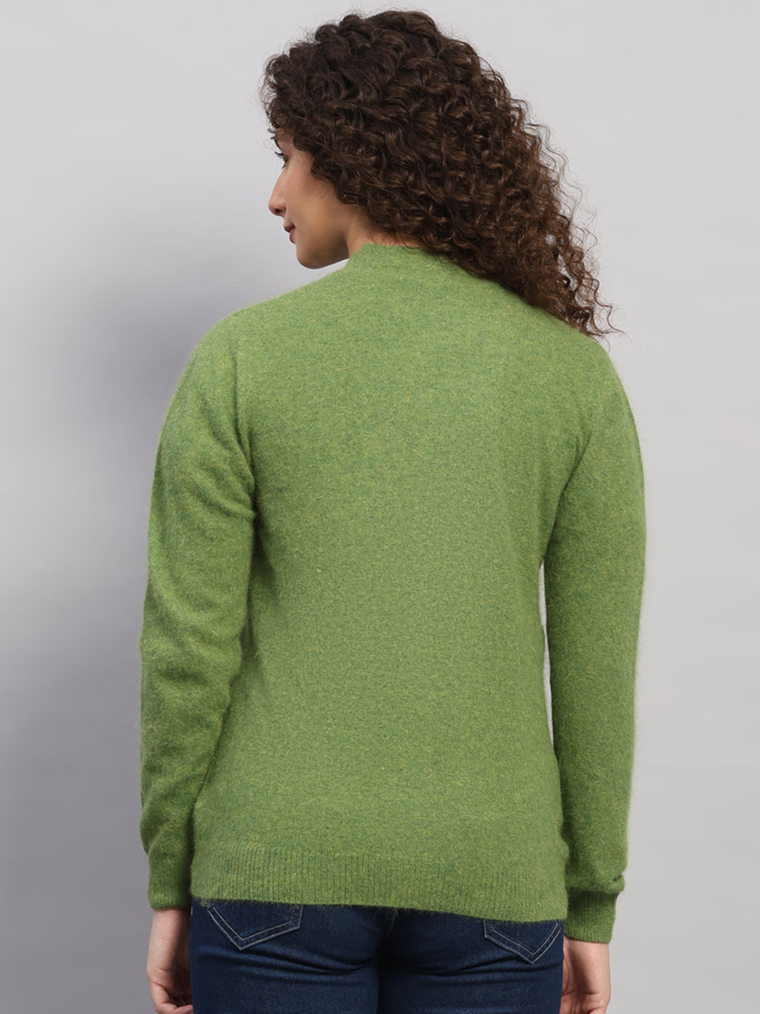 Women Green Solid V Neck Full Sleeve Cardigan