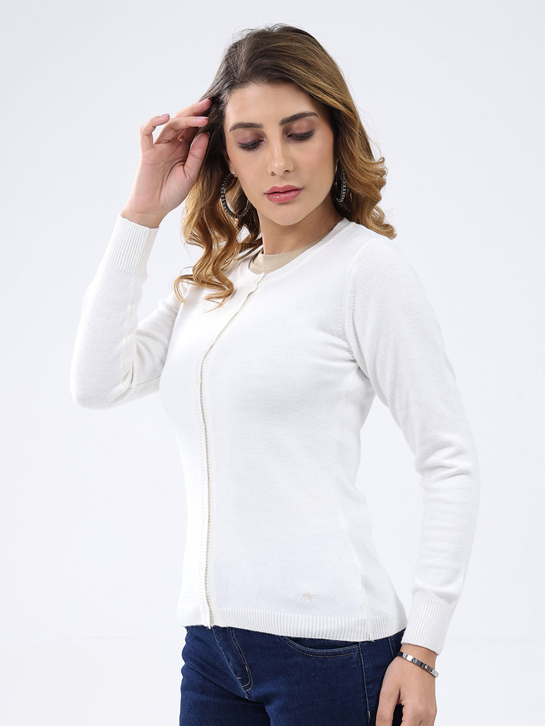 Women White Solid Round Neck Full Sleeve Cardigan