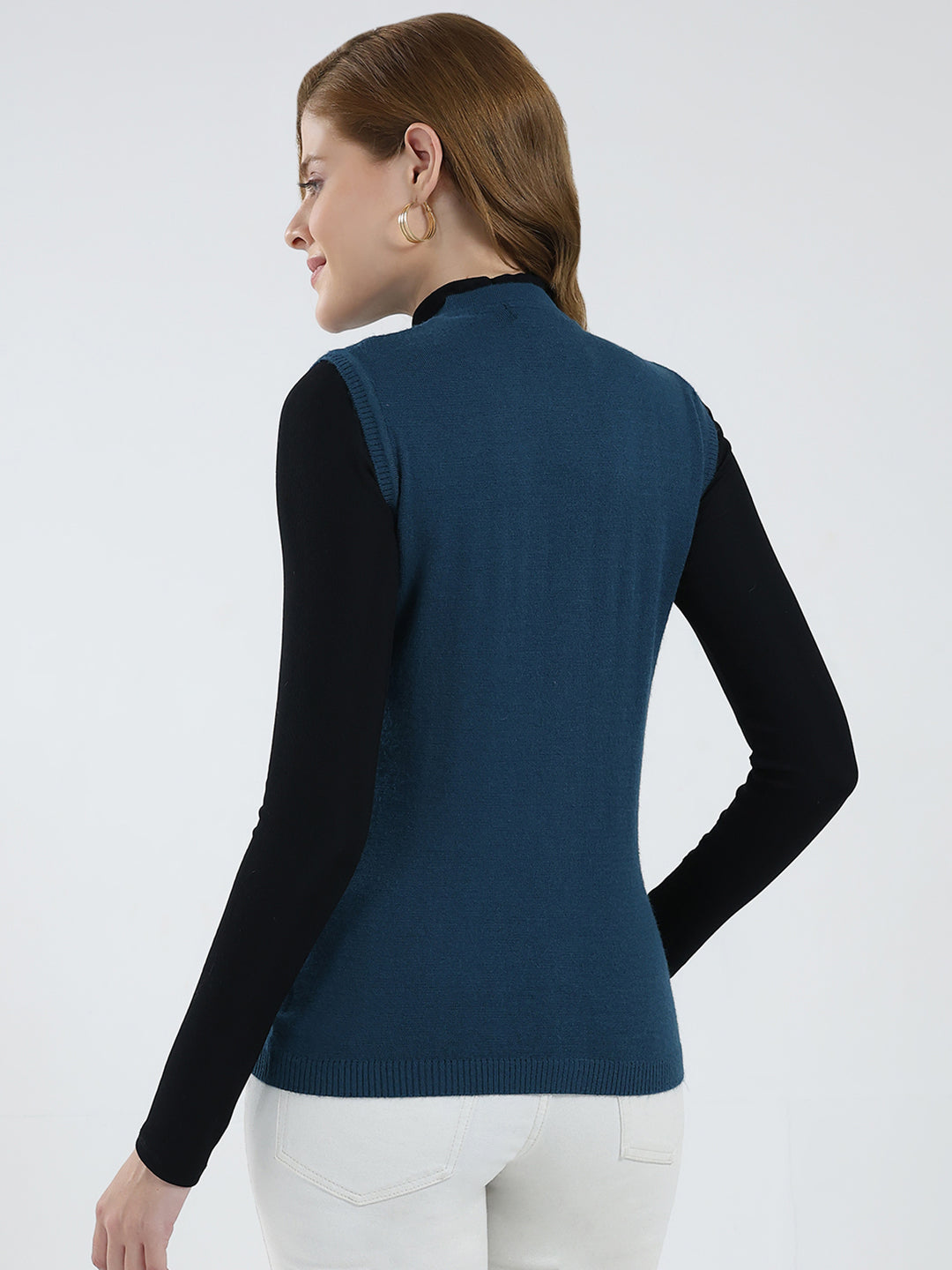 Women Teal Blue Solid V Neck Sleeveless Cardigan