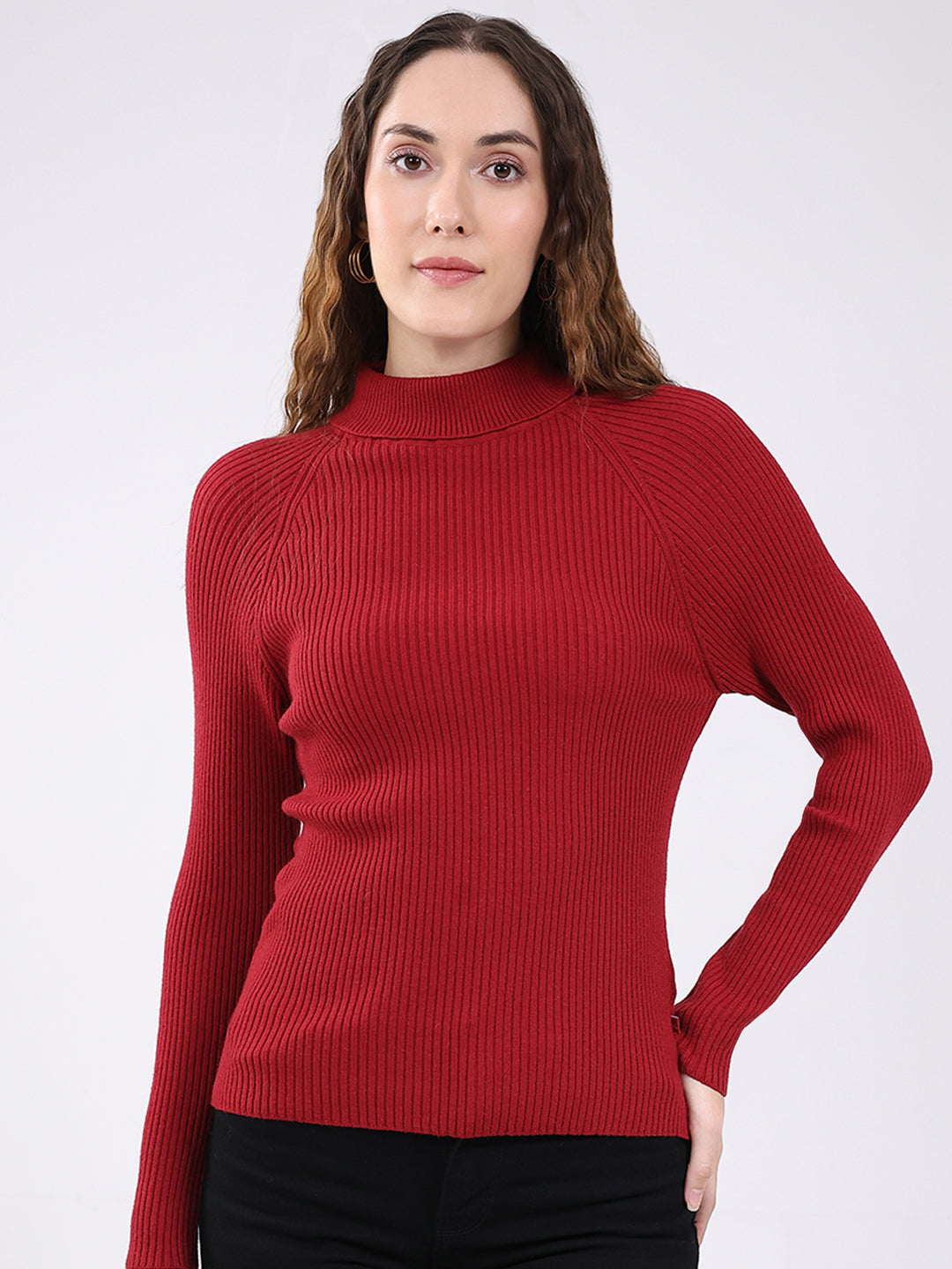 Women Maroon Solid T Neck Full Sleeve Sceavy