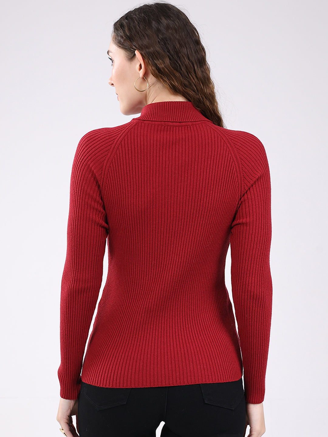 Women Maroon Solid T Neck Full Sleeve Sceavy