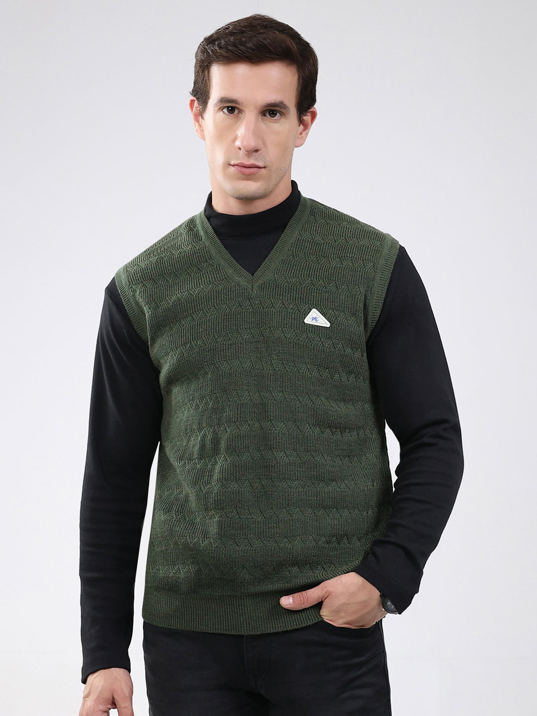 Men Green Self Design V Neck Sleeveless Sweater
