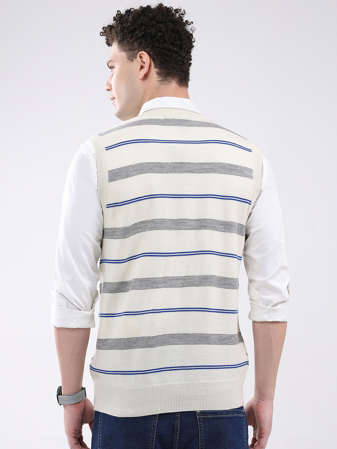 Men Cream Printed V Neck Sleeveless Sweater