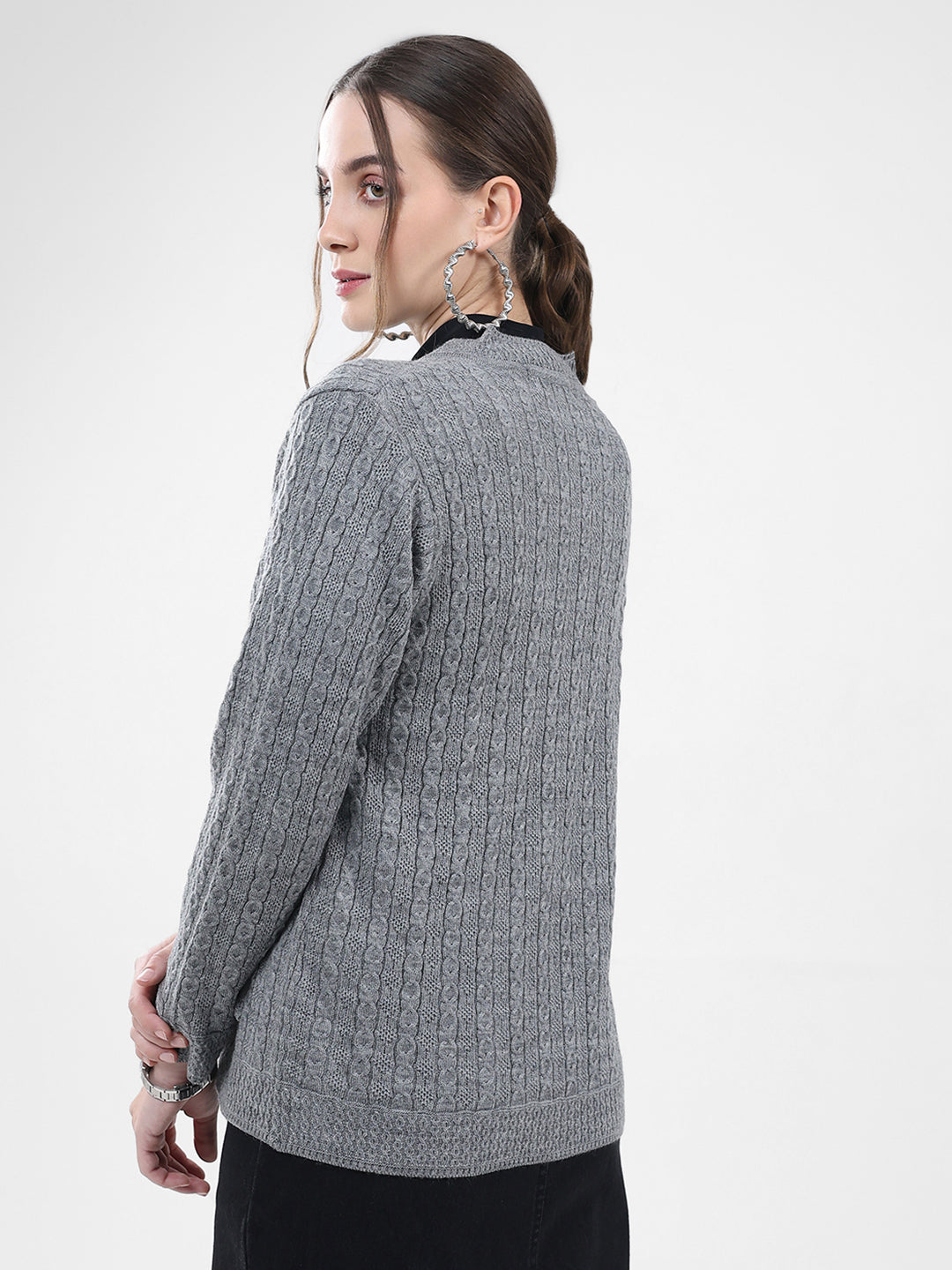Women Grey Self Design V Neck Full Sleeve Cardigan
