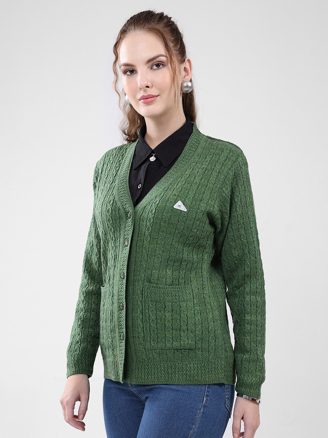 Women Green Self Design V Neck Full Sleeve Cardigan