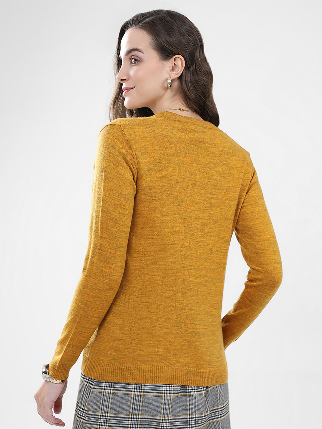 Women Mustard Self Design V Neck Full Sleeve Cardigan