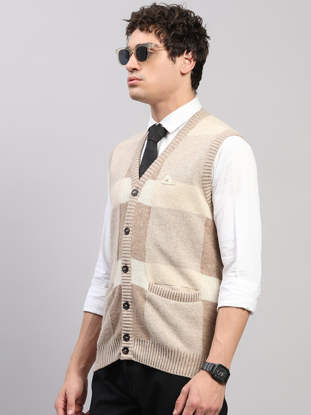 Men Beige Printed V Neck Sleeveless Cardigan
