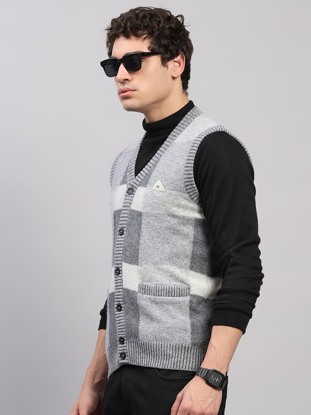 Men Light Grey Printed V Neck Sleeveless Cardigan