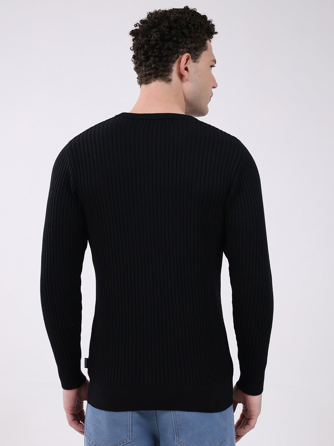 Men Black Solid Round Neck Full Sleeve Pullover