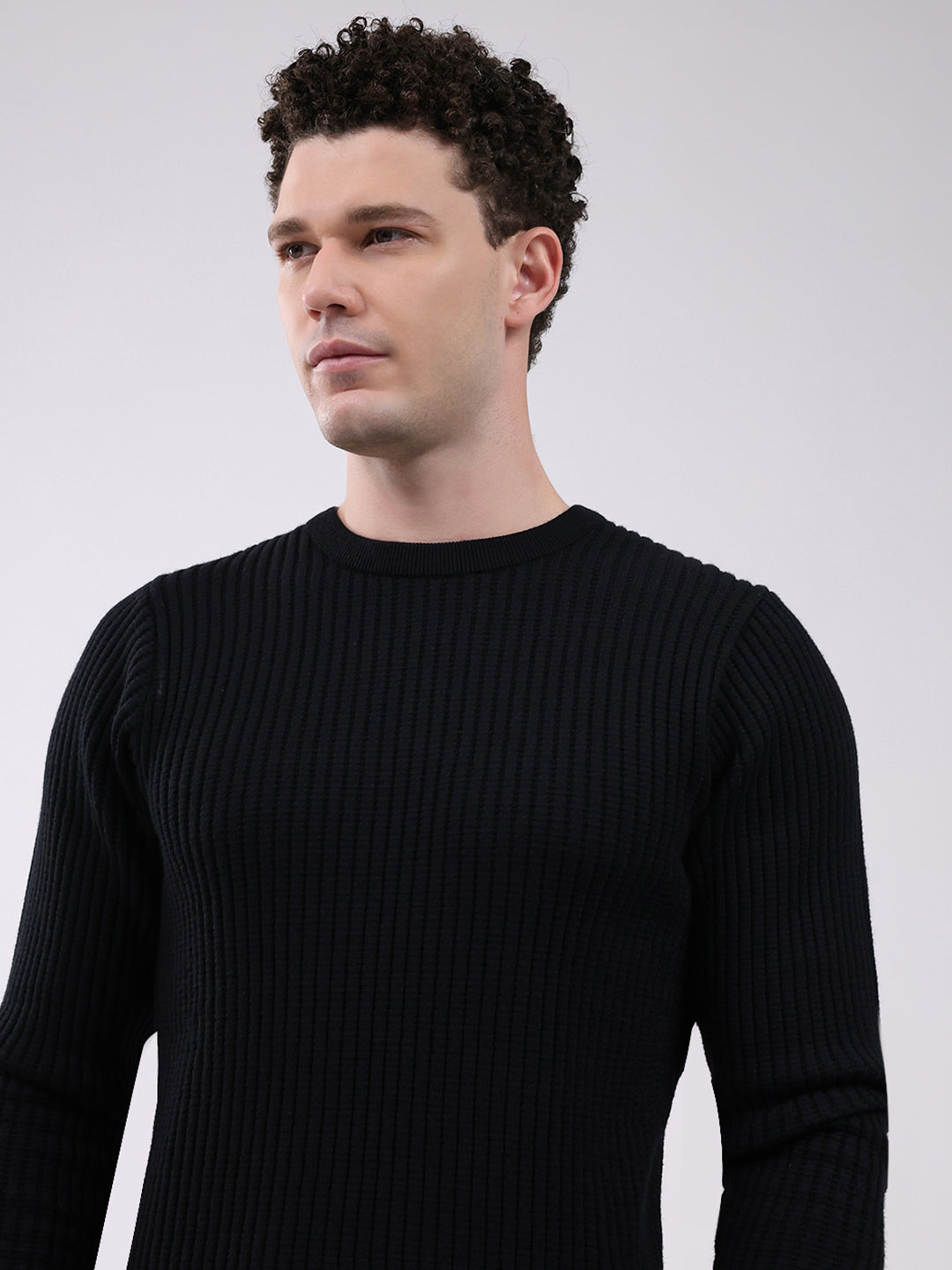 Men Black Solid Round Neck Full Sleeve Pullover