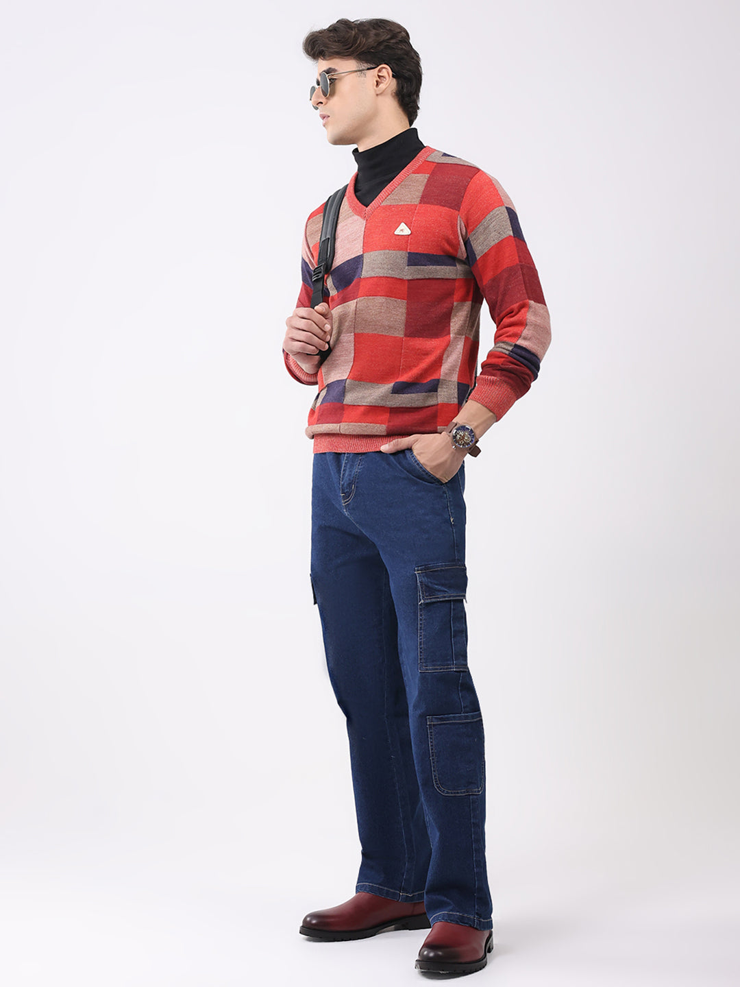 Men Pink Printed V Neck Full Sleeve Pullover