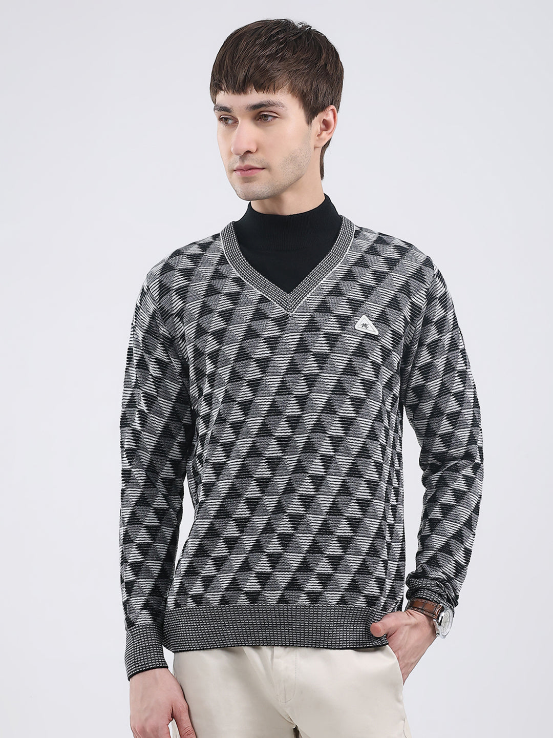 Men Grey Self Design V Neck Full Sleeve Pullover