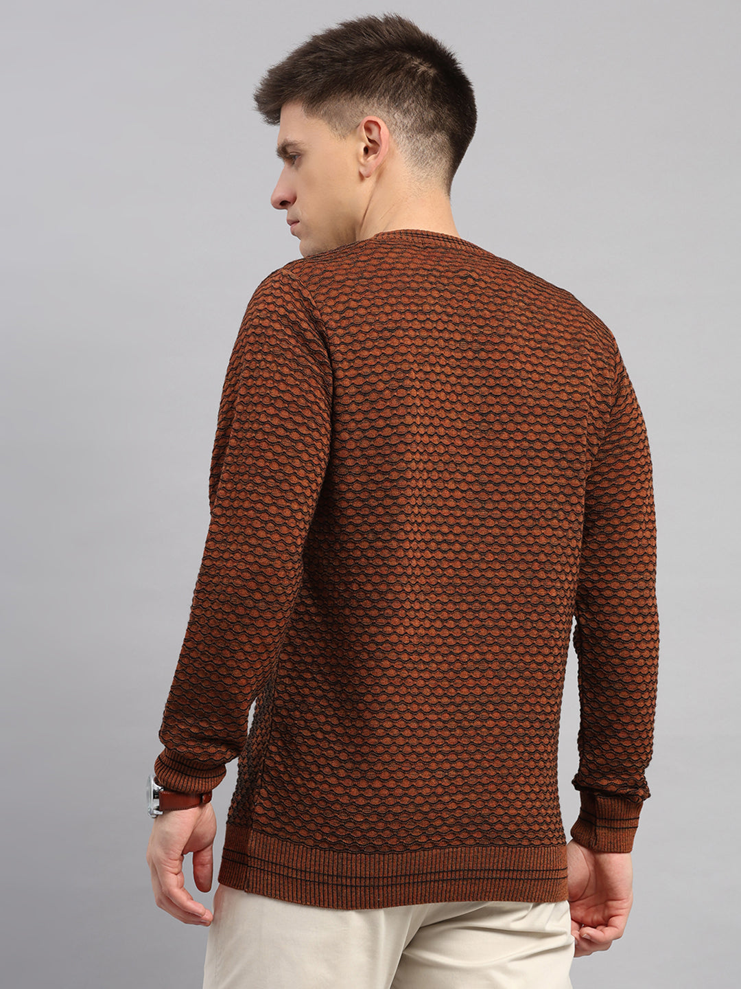 Men Rust Printed V Neck Full Sleeve Pullover