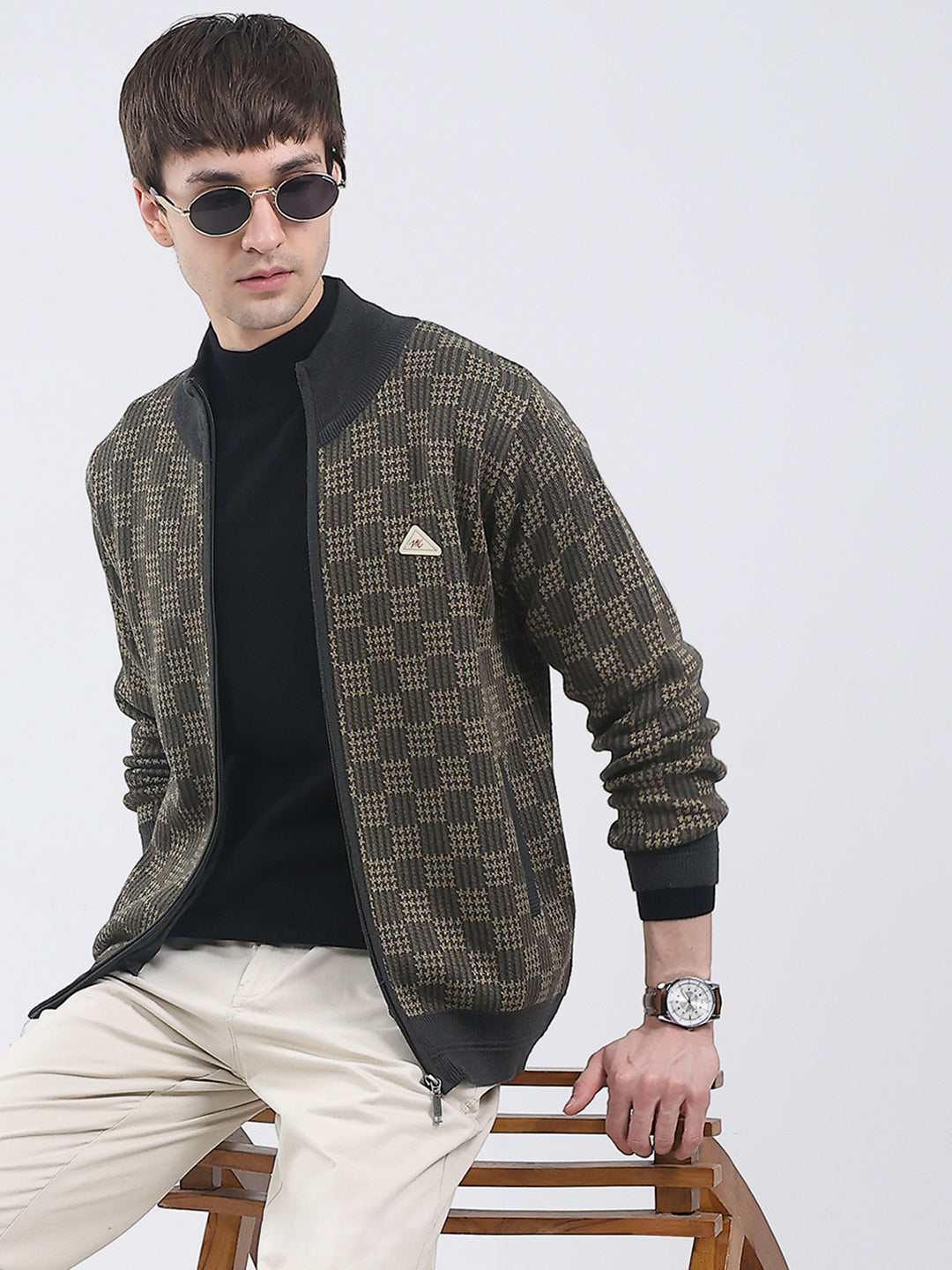 Men Green Self Design Mock Neck Full Sleeve Pullover