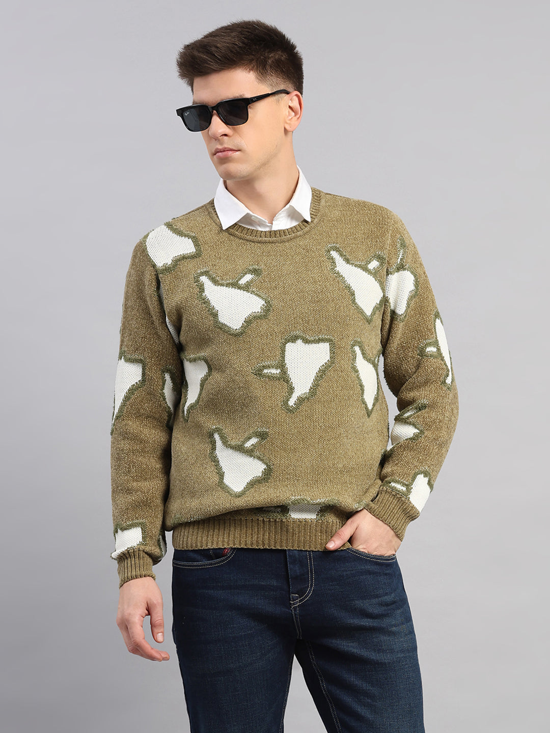 Men Green Printed Round Neck Full Sleeve Pullover