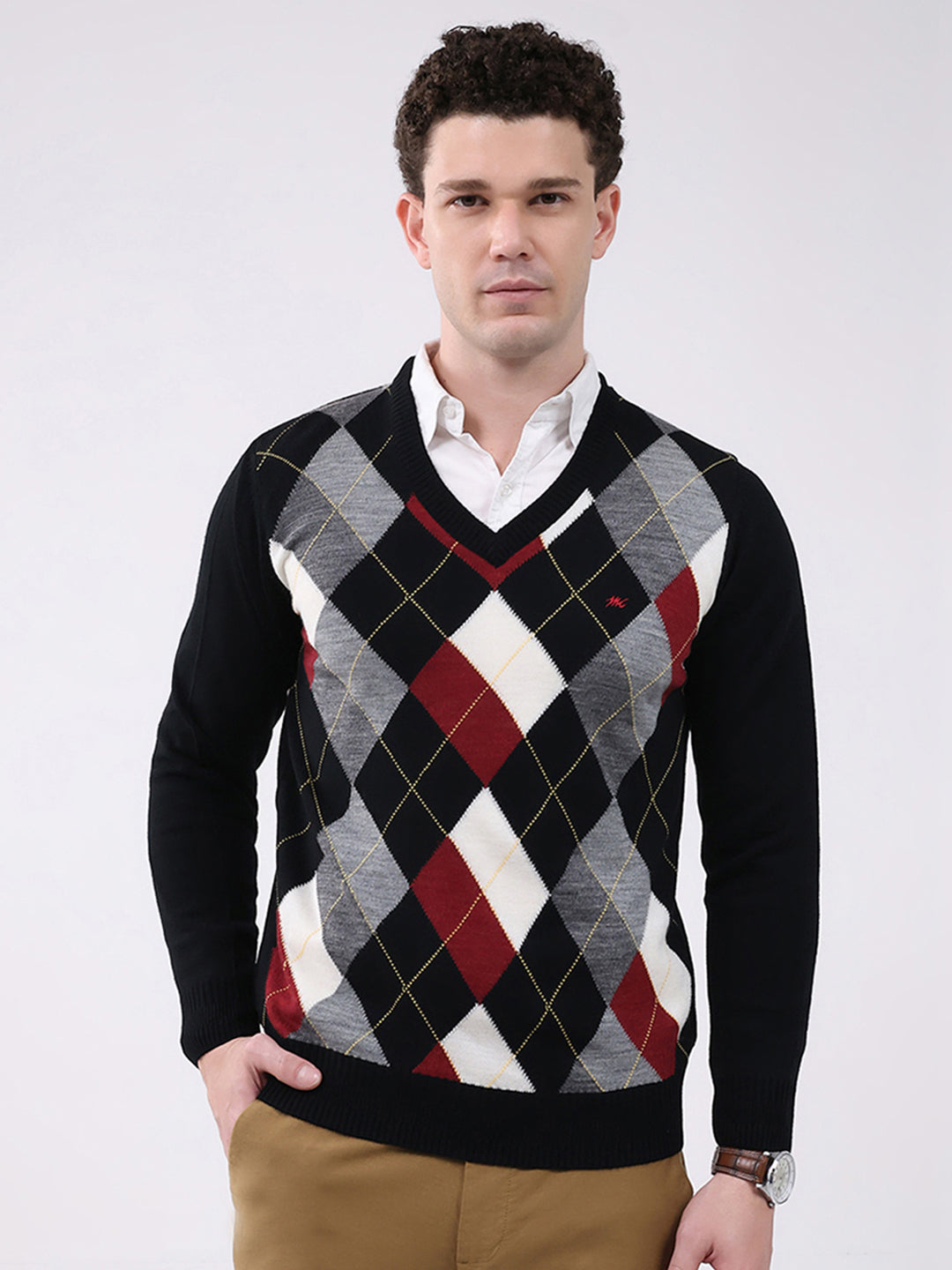 Men Black Printed V Neck Full Sleeve Pullover