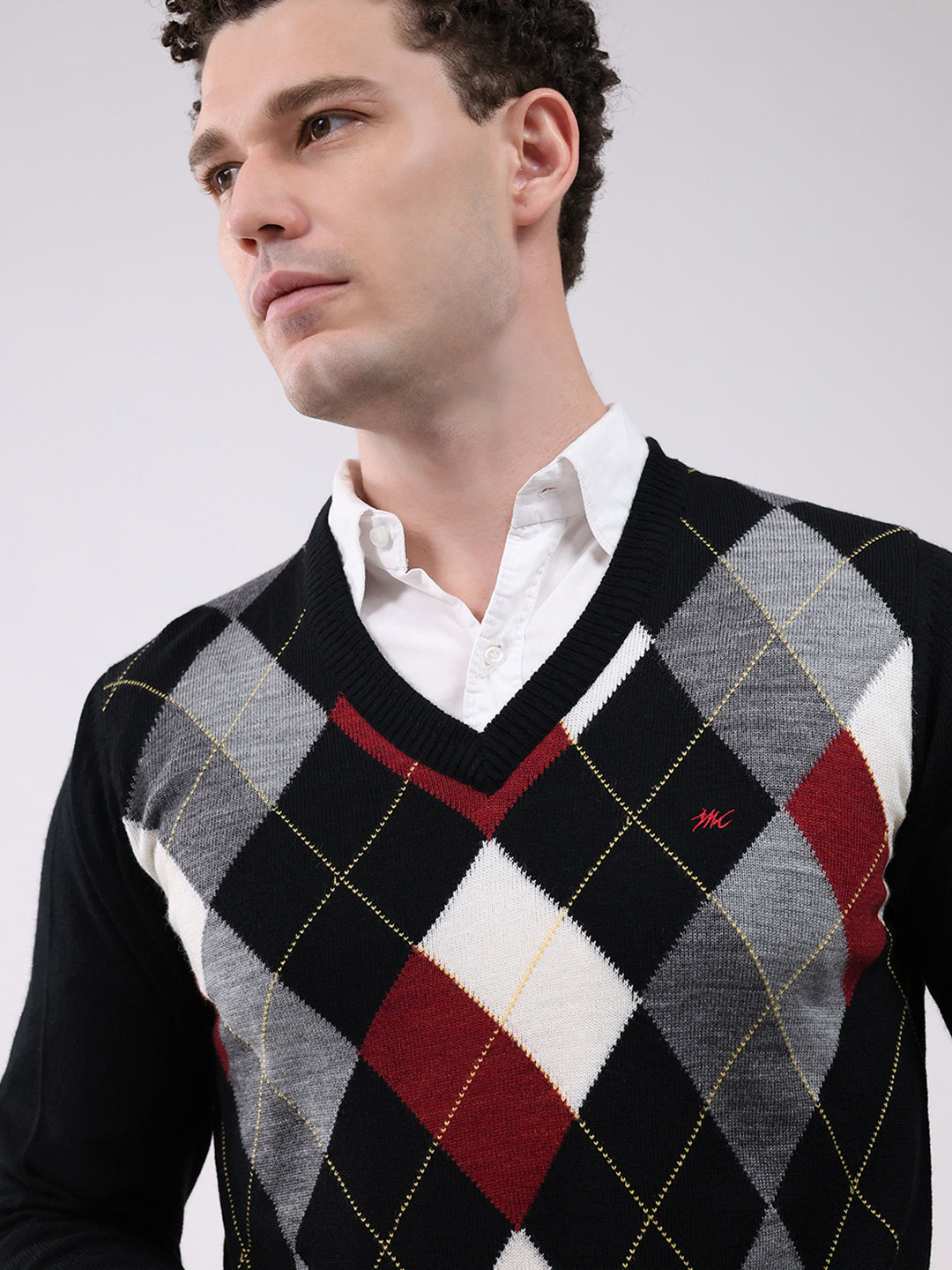 Men Black Printed V Neck Full Sleeve Pullover