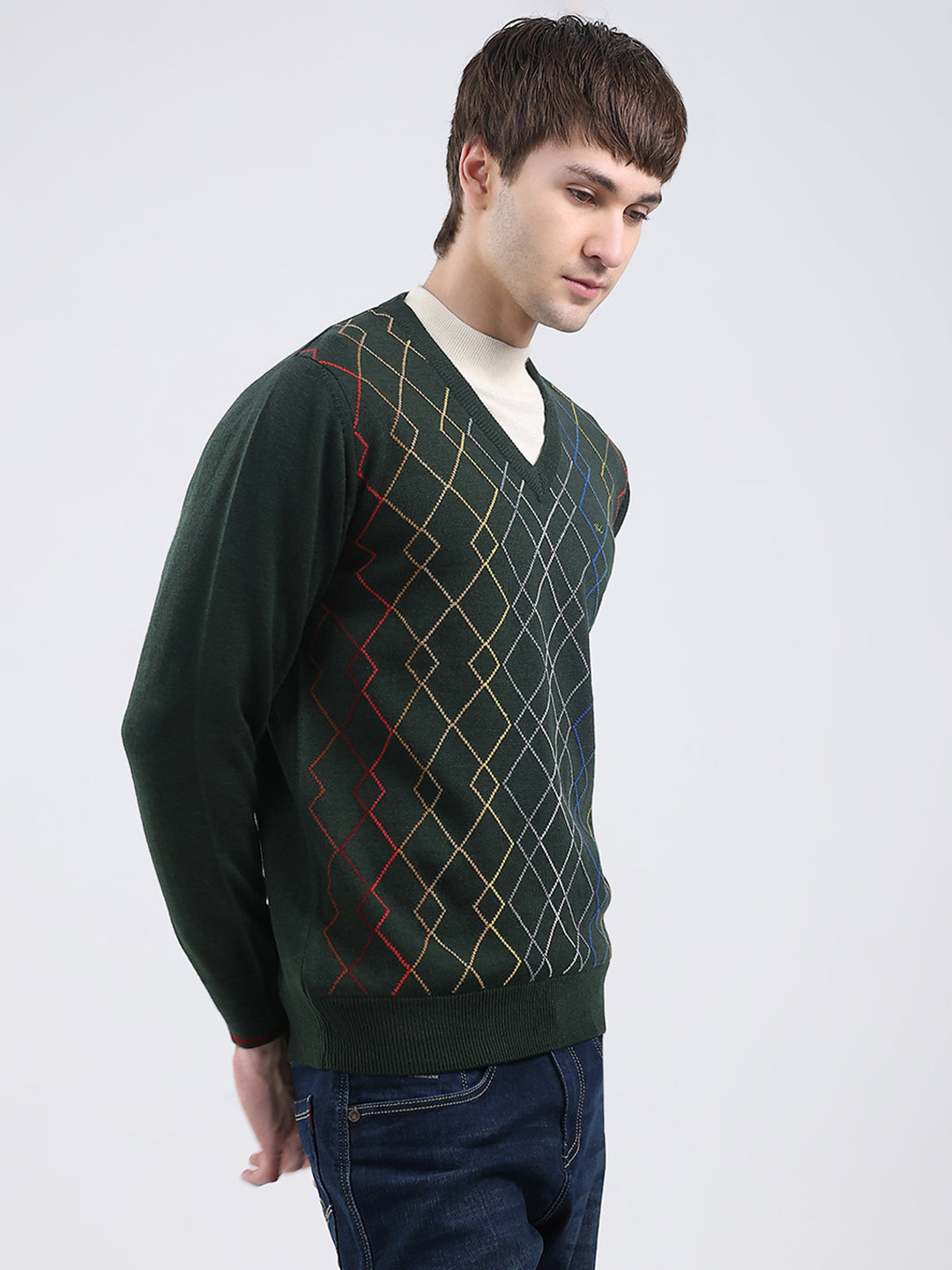 Men Olive Self Design V Neck Full Sleeve Pullover