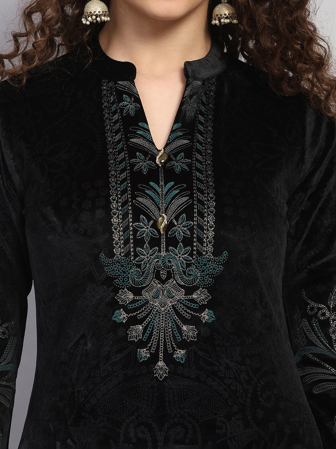 Women Black Printed Round Neck Full Sleeve 3 Pc Kurti Set for Winter