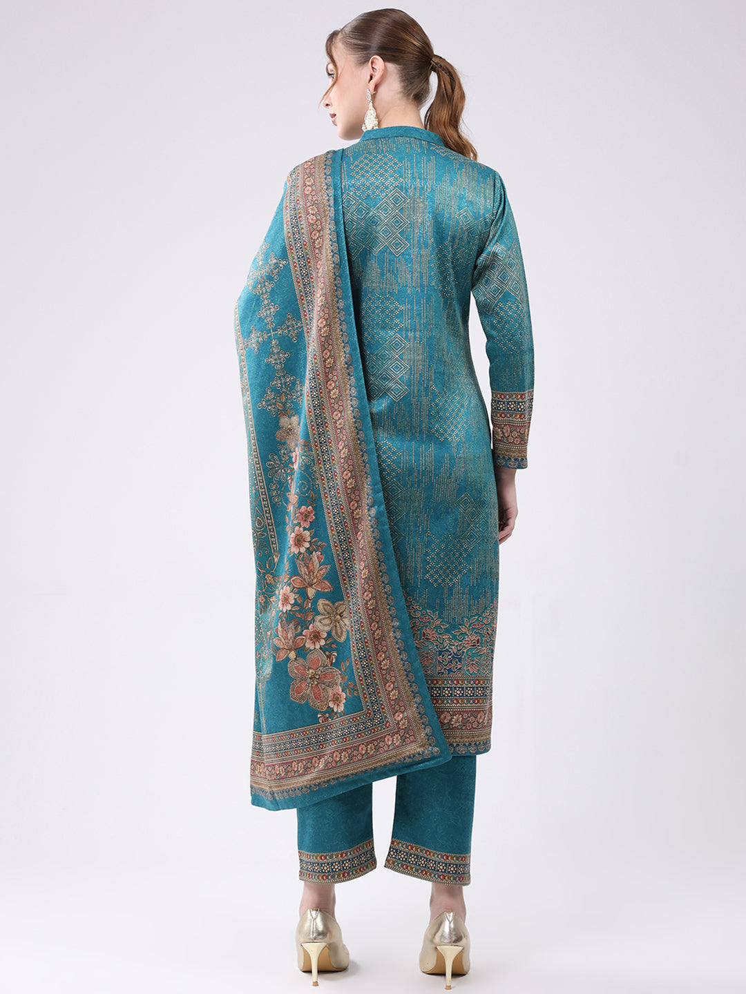 Women Turquoise Blue Printed Round Neck Full Sleeve Kurti Set for Winter